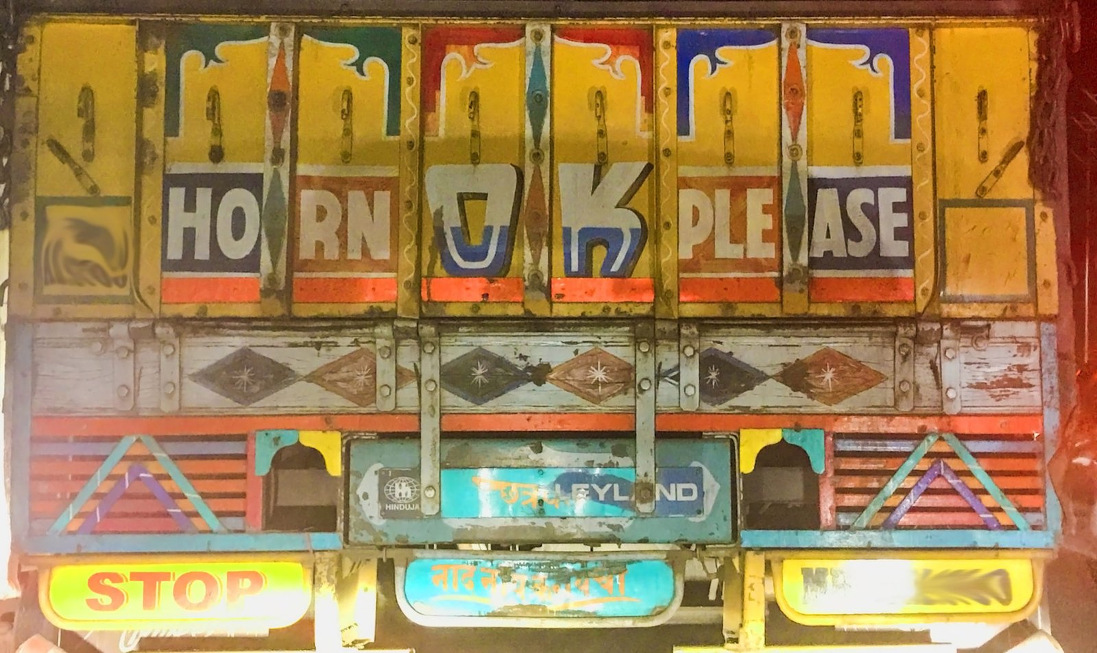 Horn Ok Please